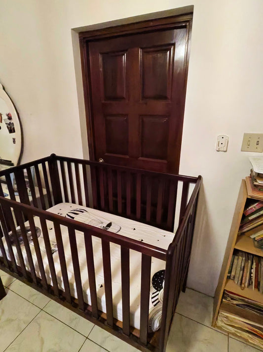 Baby Crib Rental - Wood and Water